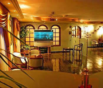 Region Hotel Амман Экстерьер фото